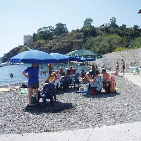 度假居 Deliziosa Casa Con Giardino 利帕里