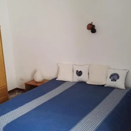 Deliziosa Casa Con Giardino 度假居 *